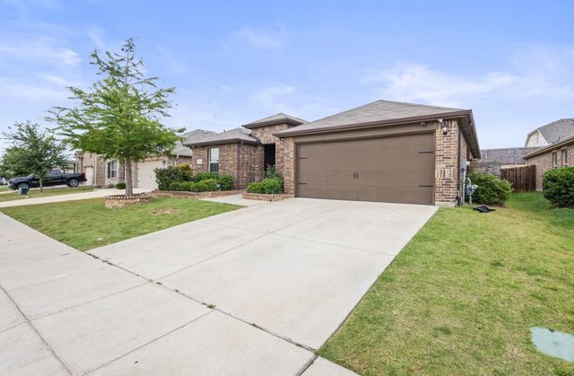 2222 KINGFISHER, Crandall, TX 75114