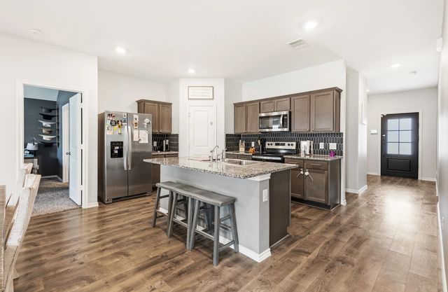 2222 KINGFISHER, Crandall, TX 75114