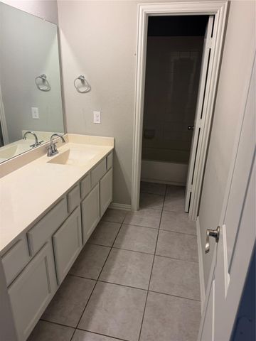 15703 Cairnwell Bend Drive, Humble, TX 77346