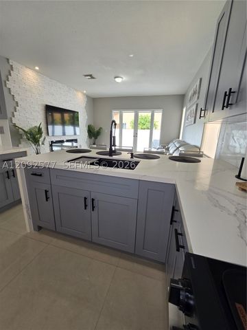 5372 SW 131st Ter, Miramar, FL 33027