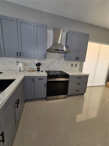 5372 SW 131st Ter, Miramar, FL 33027