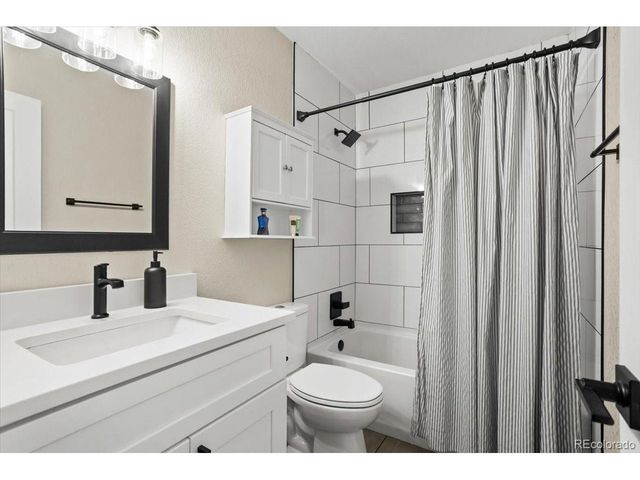 8654 Chase Dr 339, Arvada, CO 80003