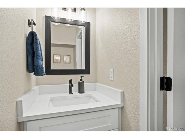 8654 Chase Dr 339, Arvada, CO 80003