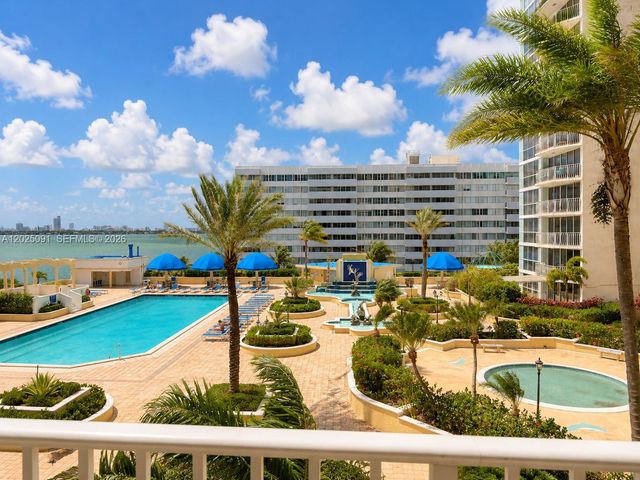 7601 E Treasure Dr 622, North Bay Village, FL 33141