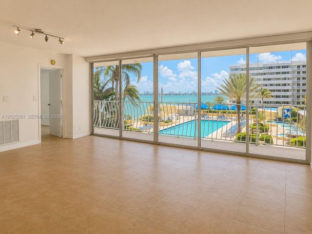 7601 E Treasure Dr 622, North Bay Village, FL 33141