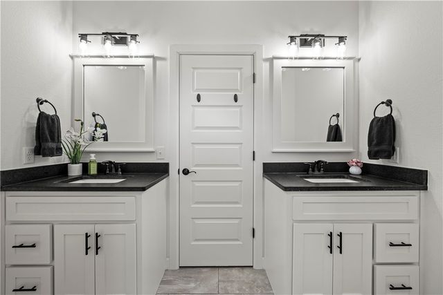 957 Budrio Avenue, Tontitown, AR 72762