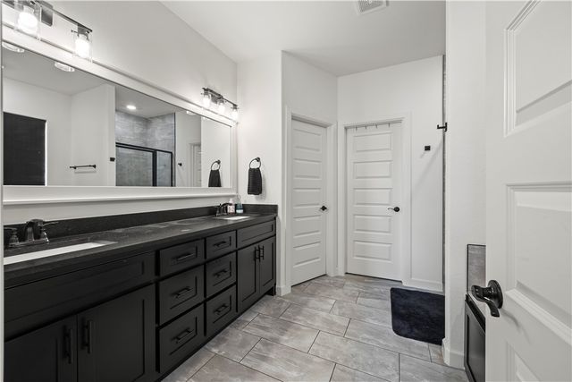 957 Budrio Avenue, Tontitown, AR 72762