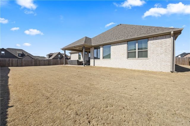 957 Budrio Avenue, Tontitown, AR 72762