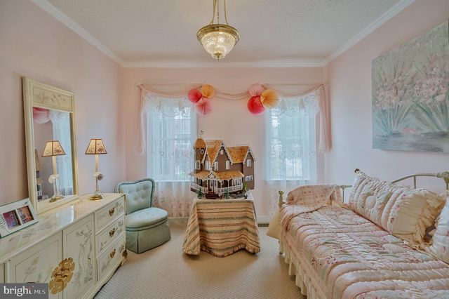 3013 SARATOGA DR, Winchester, VA 22601