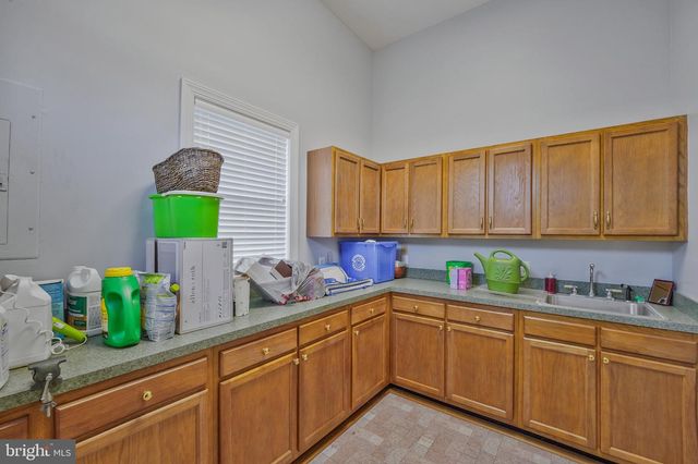 3013 SARATOGA DR, Winchester, VA 22601