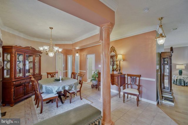 3013 SARATOGA DR, Winchester, VA 22601