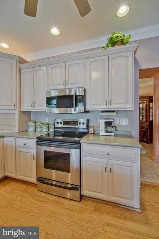 3013 SARATOGA DR, Winchester, VA 22601