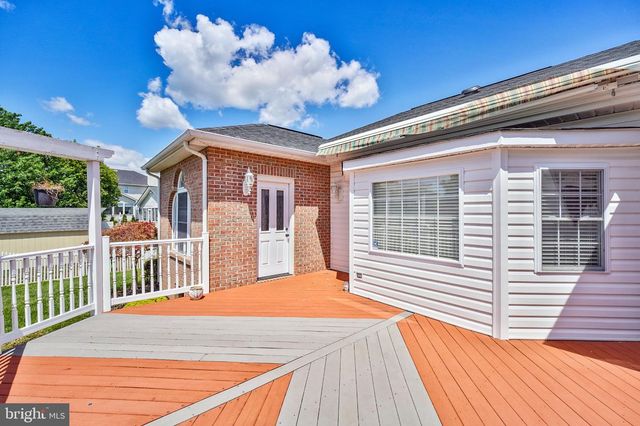 3013 SARATOGA DR, Winchester, VA 22601