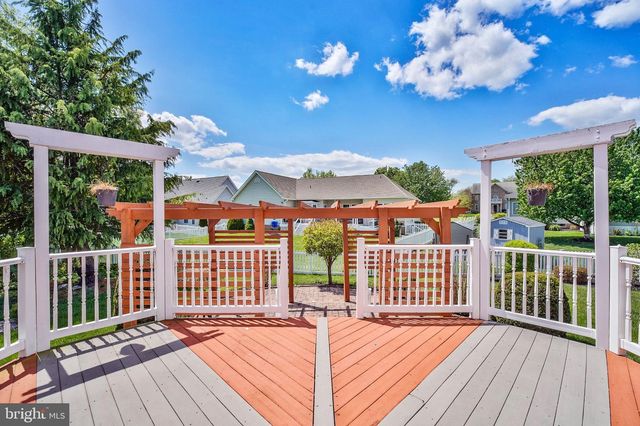 3013 SARATOGA DR, Winchester, VA 22601