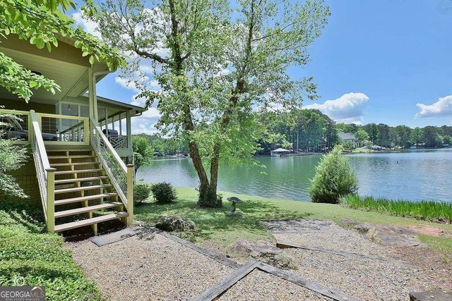 881 Boat Club Road, Hamilton, GA 31811