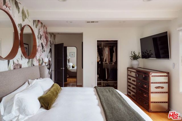 2583 Canyon Drive, Los Angeles, CA 90068