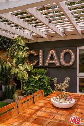 2583 Canyon Drive, Los Angeles, CA 90068