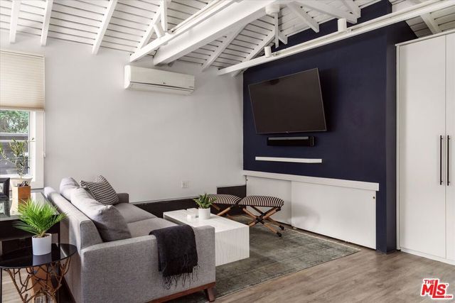 2583 Canyon Drive, Los Angeles, CA 90068