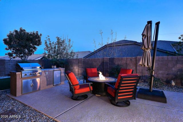 16913 W SAND HILLS Road, Surprise, AZ 85387