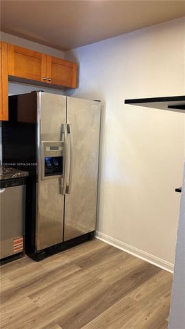 4334 NW 9th Avenue 72F, Deerfield Beach, FL 33064