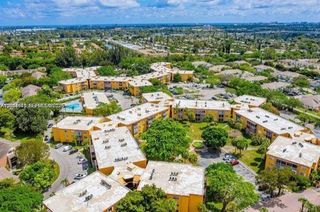4334 NW 9th Avenue 72F, Deerfield Beach, FL 33064