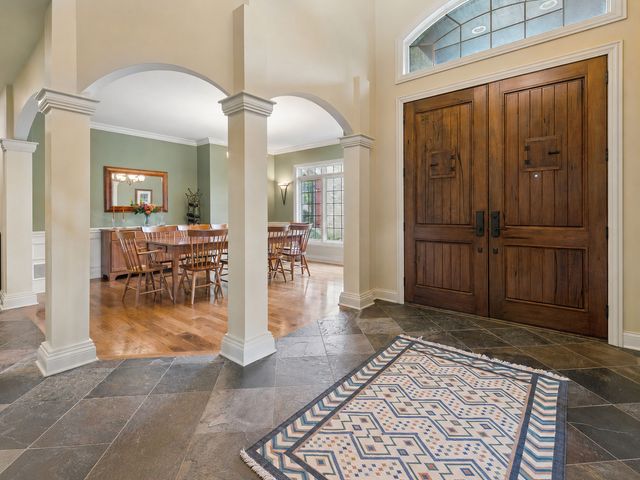 901 Kenton Road, Deerfield, IL 60015