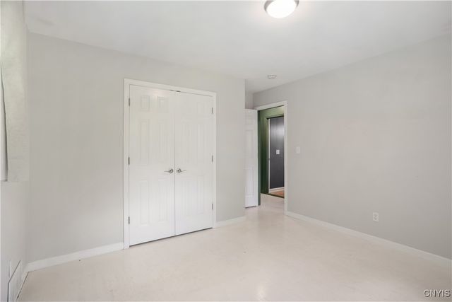 8583 Green Lakes Road, Manlius, NY 13066