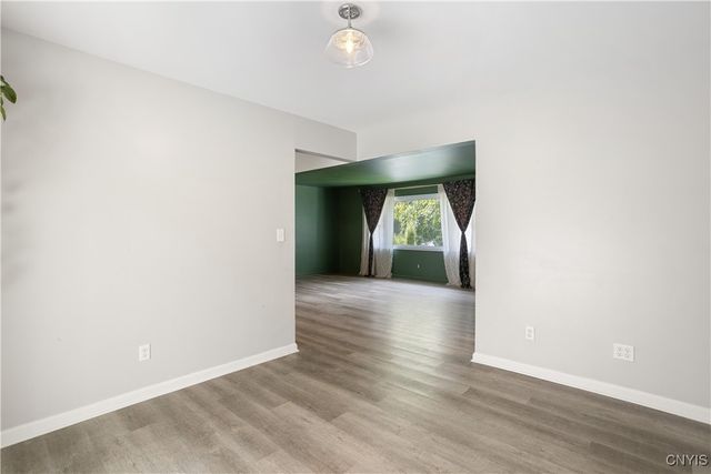 8583 Green Lakes Road, Manlius, NY 13066