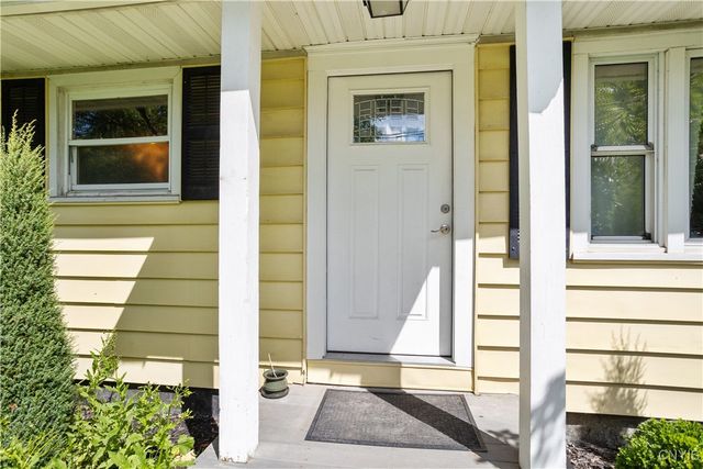 8583 Green Lakes Road, Manlius, NY 13066