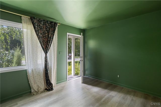 8583 Green Lakes Road, Manlius, NY 13066