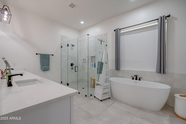 4017 E BUD Lane, San Tan Valley, AZ 85140