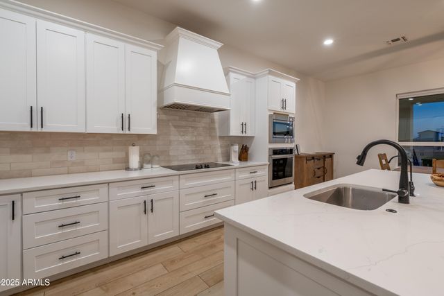 4017 E BUD Lane, San Tan Valley, AZ 85140