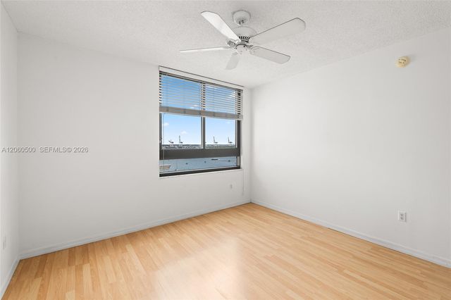 1330 West Avenue 1406, Miami Beach, FL 33139