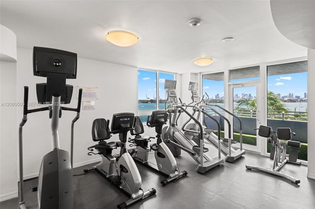 1330 West Avenue 1406, Miami Beach, FL 33139