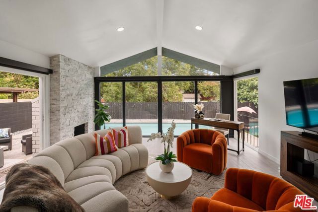 950 Whitebook Drive, La Habra, CA 90631