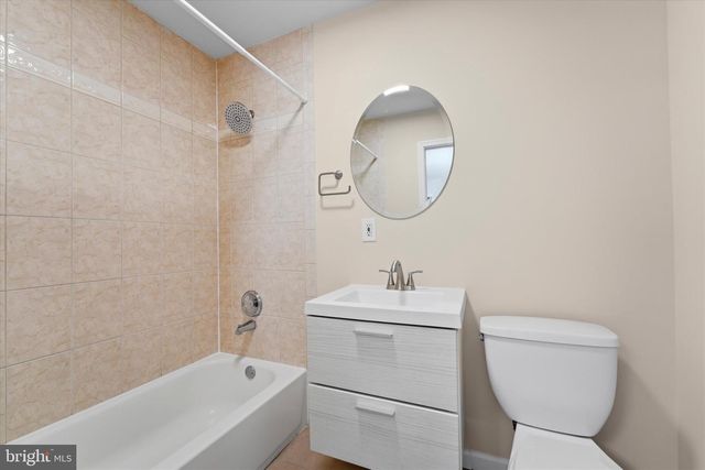 13511 CHEVY CHASE CT, Chantilly, VA 20151