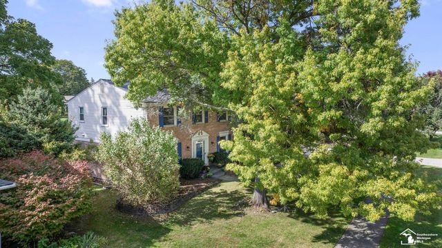 11265 Bellwood Drive, Plymouth, MI 48170