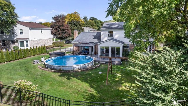 11265 Bellwood Drive, Plymouth, MI 48170