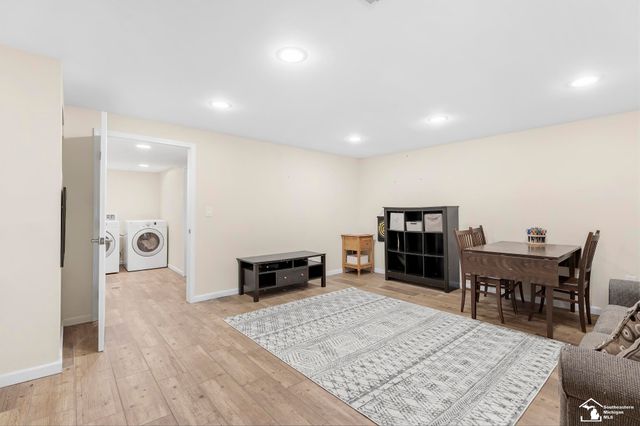 11265 Bellwood Drive, Plymouth, MI 48170