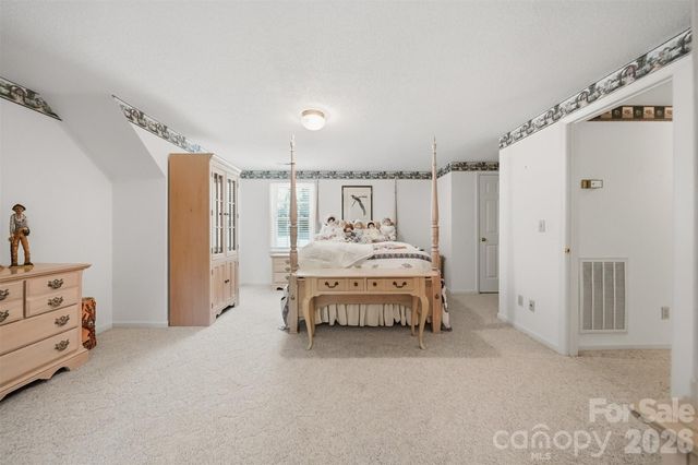 4455 Magnolia Lane, Hudson, NC 28638