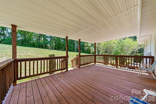 4455 Magnolia Lane, Hudson, NC 28638