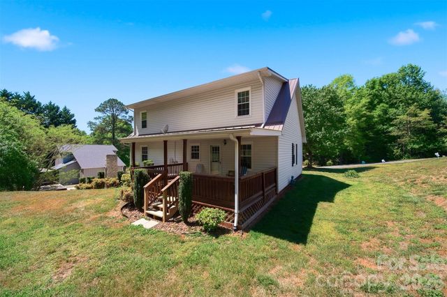 4455 Magnolia Lane, Hudson, NC 28638