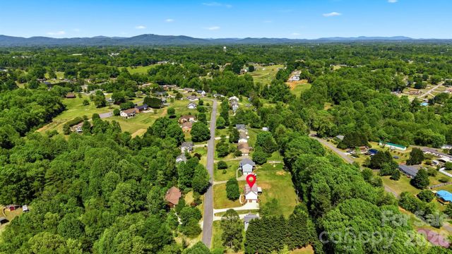 4455 Magnolia Lane, Hudson, NC 28638