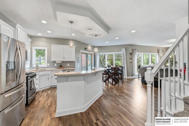 20134 Douglas Street, Omaha, NE 68022