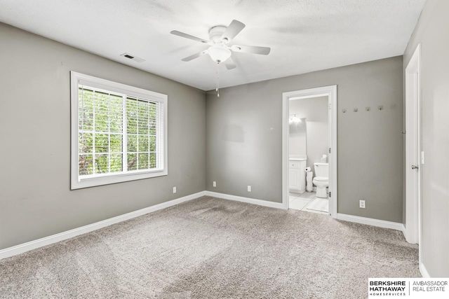 20134 Douglas Street, Omaha, NE 68022