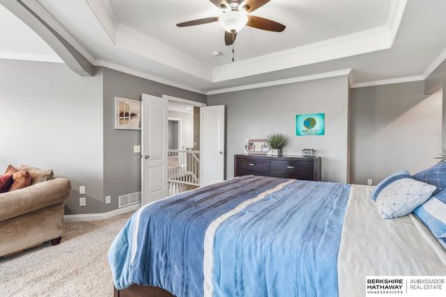 20134 Douglas Street, Omaha, NE 68022