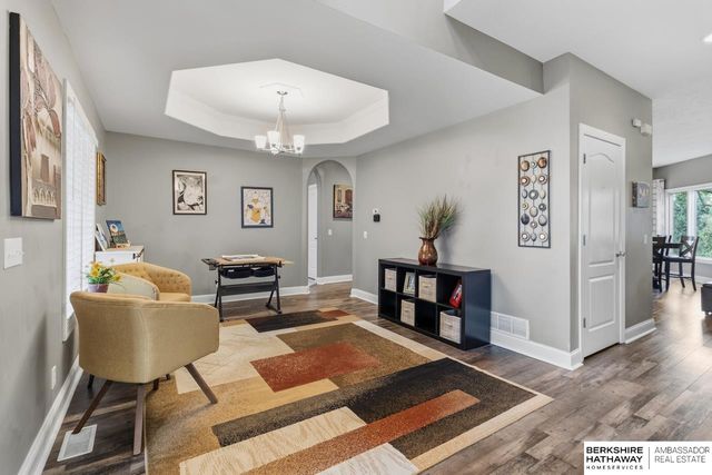 20134 Douglas Street, Omaha, NE 68022