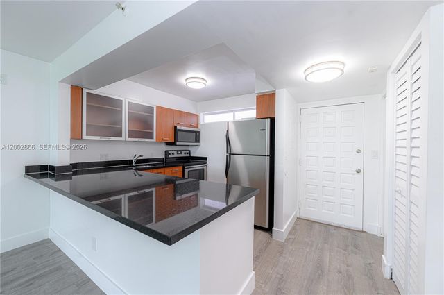 650 NE 64th St G510, Miami, FL 33138