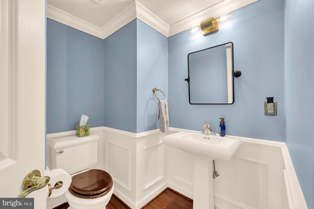 3232 LOST POND CT, Triangle, VA 22172