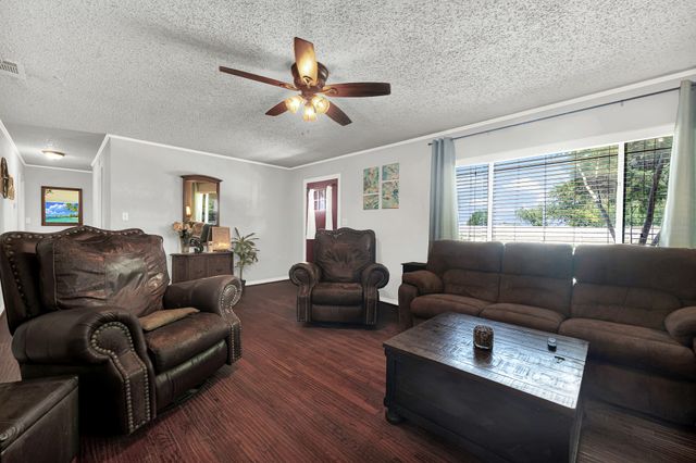2403 State Highway 78 S, Farmersville, TX 75442